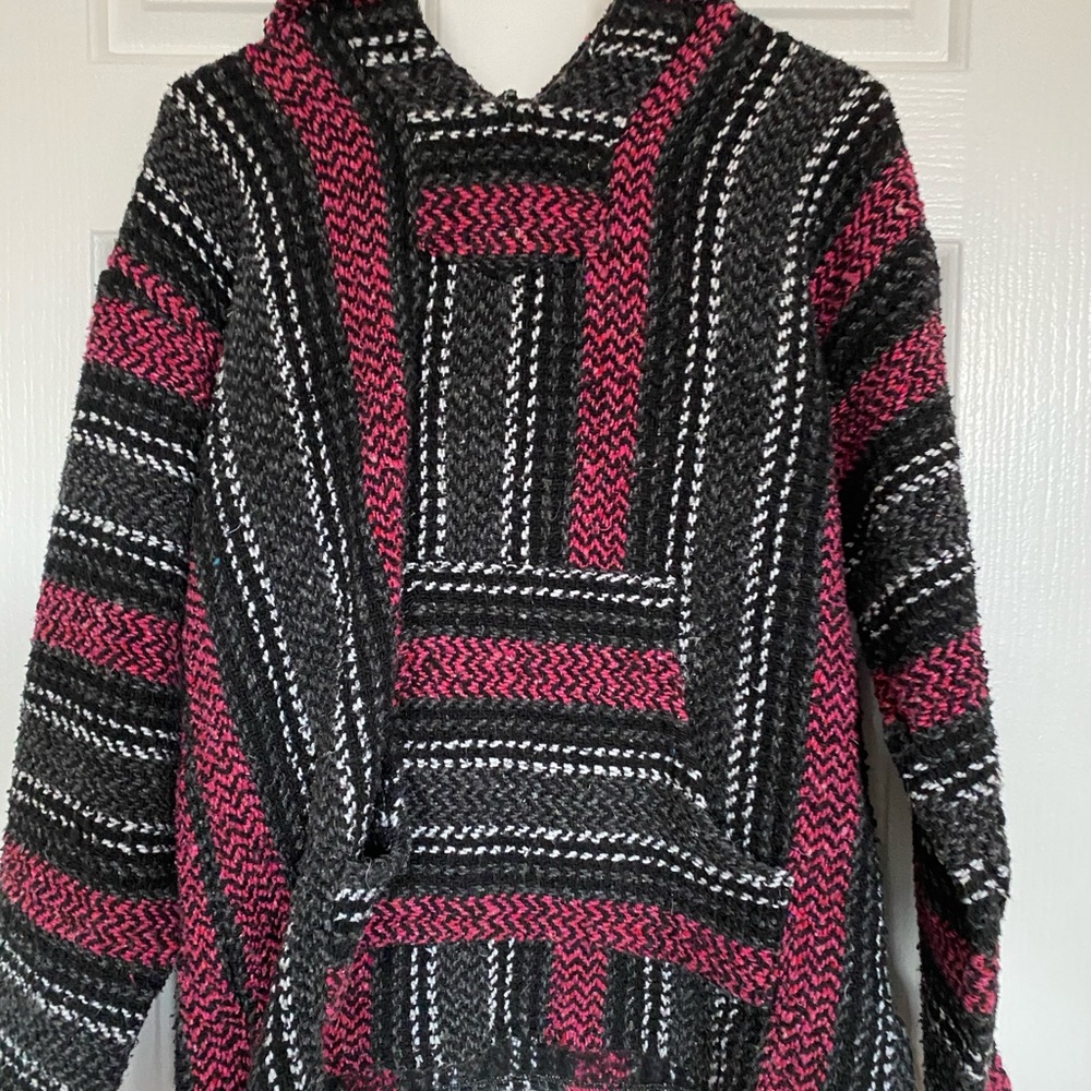 Sweaters & hoodies